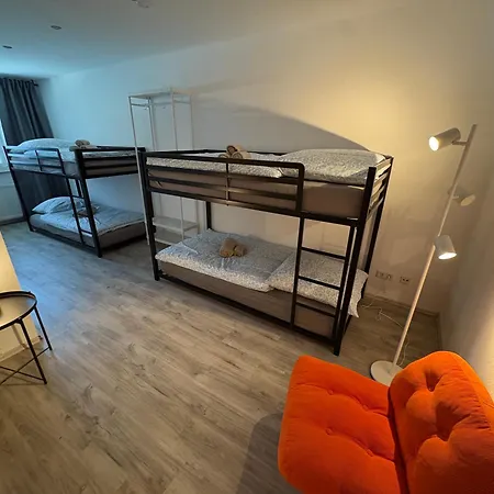 Apartment Giraffe *
